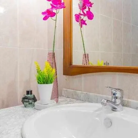 Atico Pink Seafront Appartement