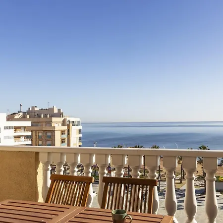 Appartamento Penthouse Pink Seafront *